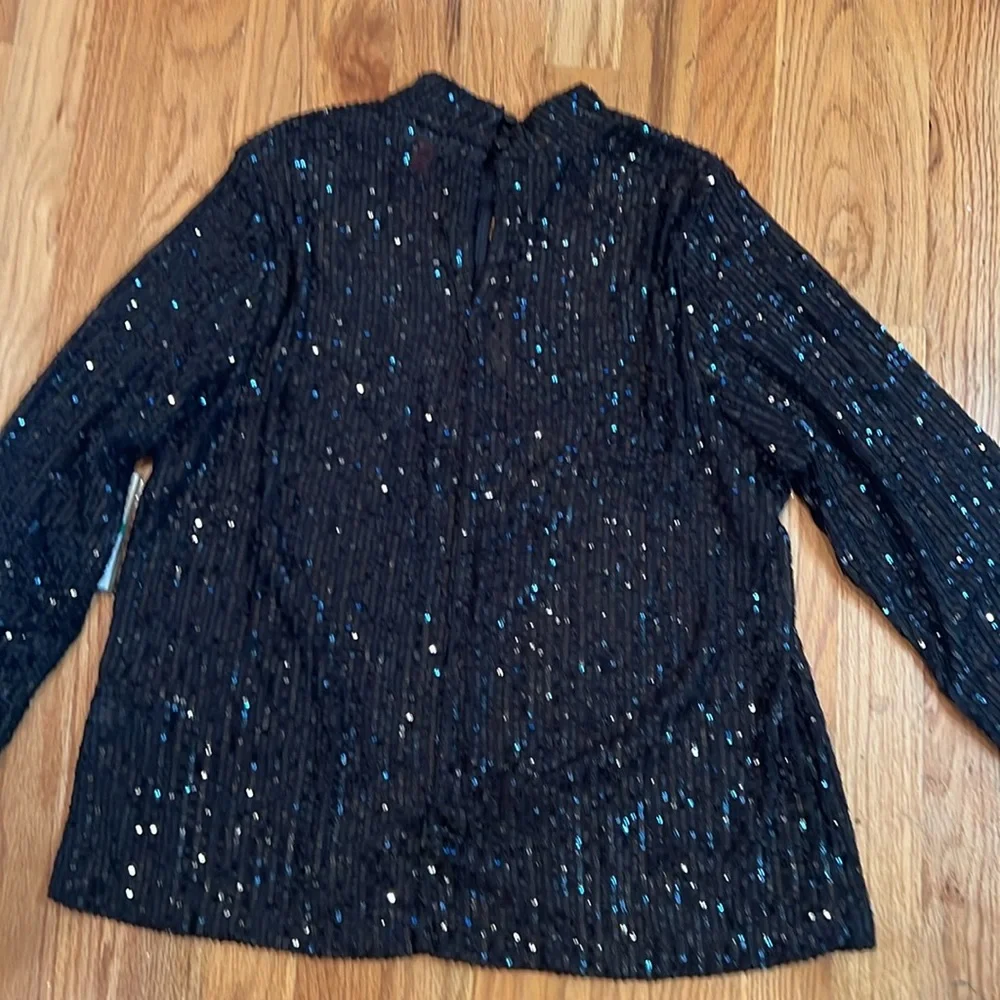 Vince Camuto Sequin Top - Picture 10 of 10